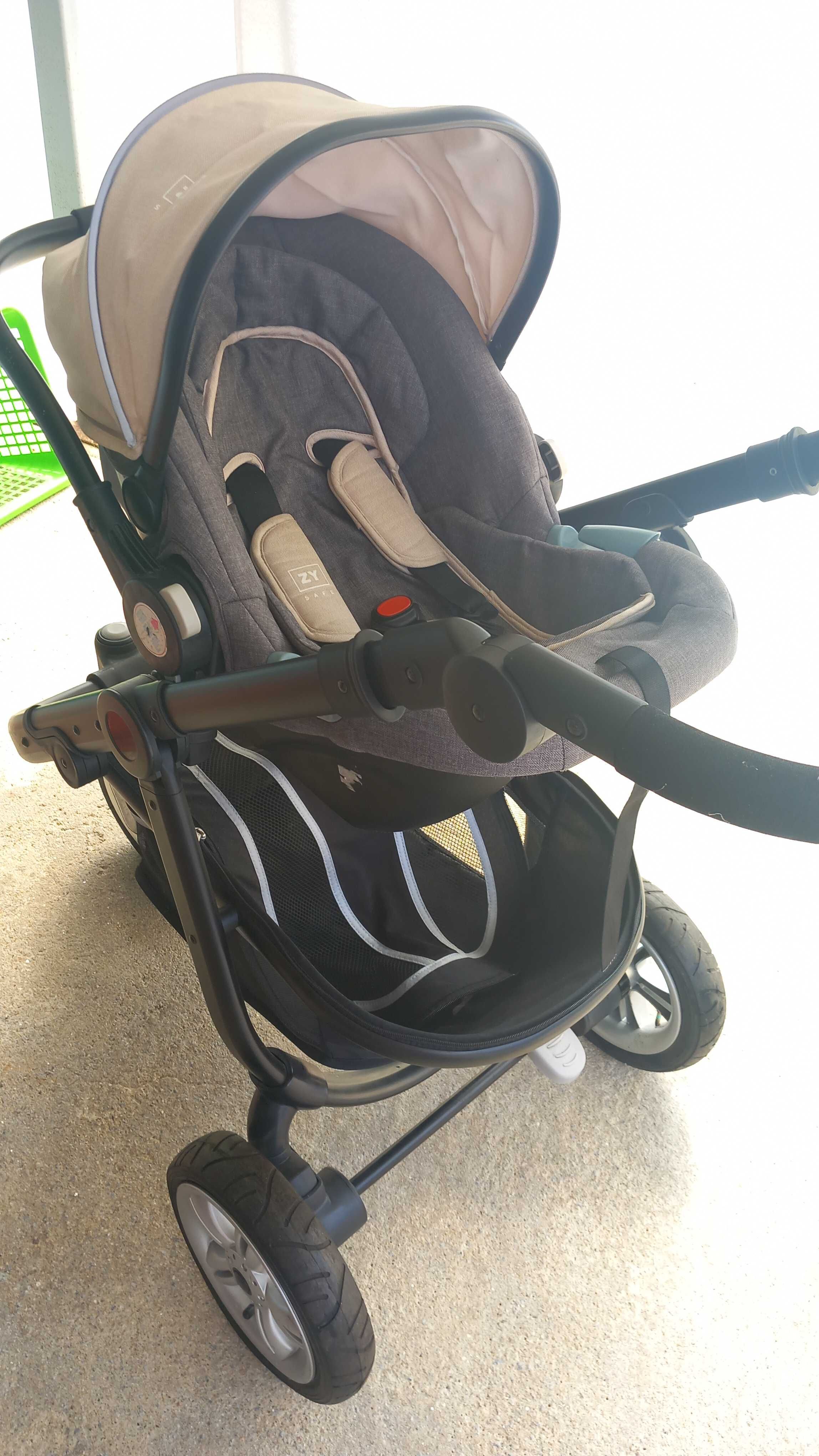 Carinho de bebe da zip como novo 3e1