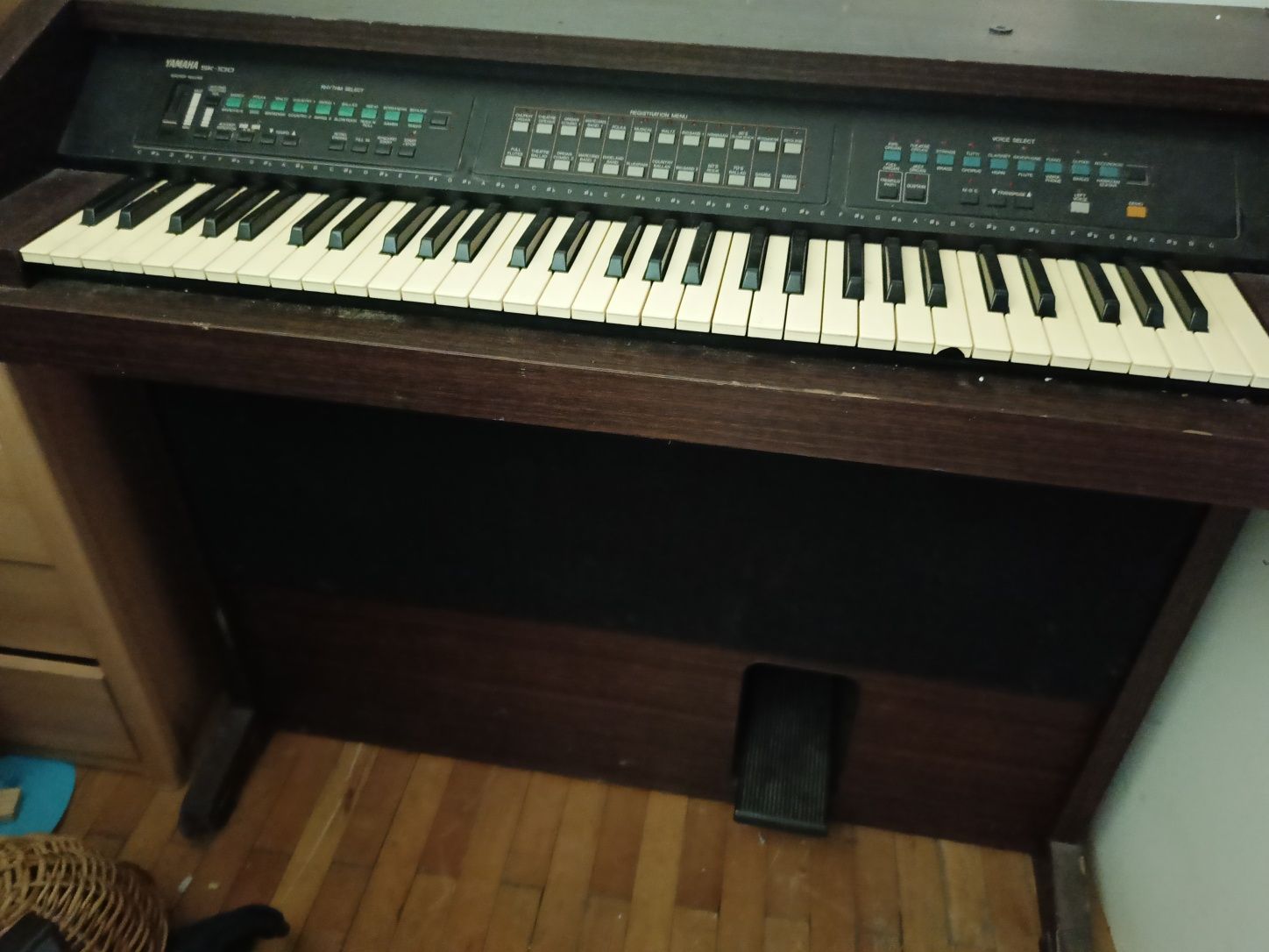 Organy Yamaha SK 100 sprawne