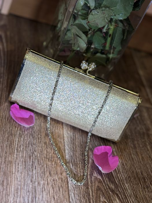 Золоті туфлі лодочки розмір 39, клач в подарунок