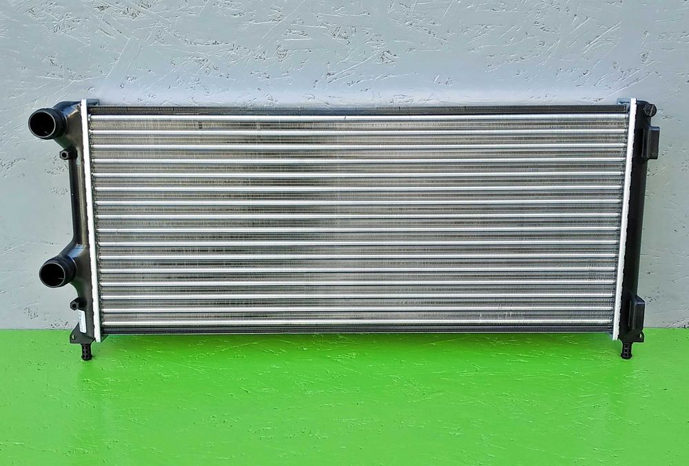 Зимова Зимняя накладка защита заглушка на Фиат Добло Fiat Doblo 06-10р