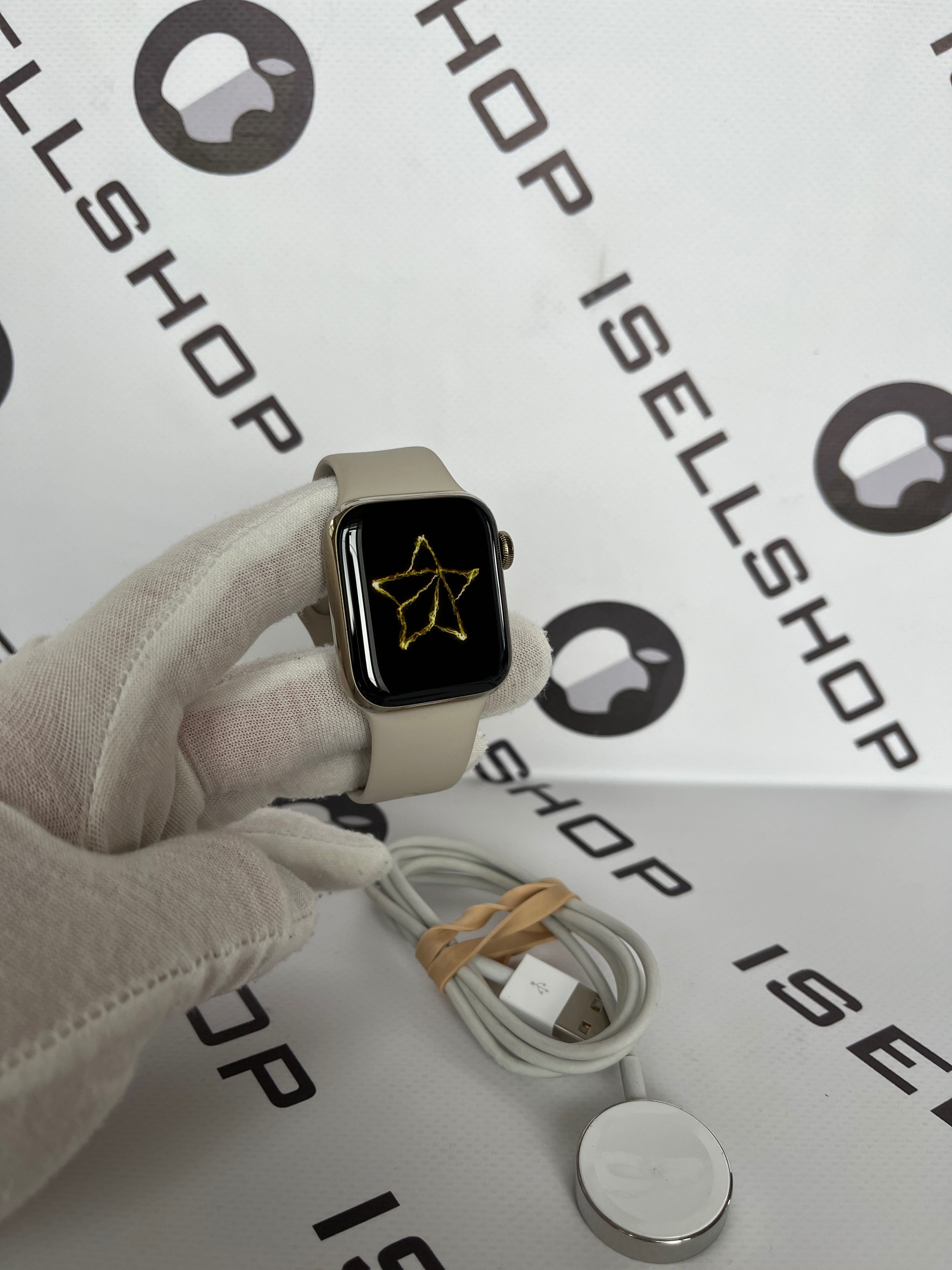 Apple Watch Series 6 40mm Stainless Steel Gold / Дисплей ідеал