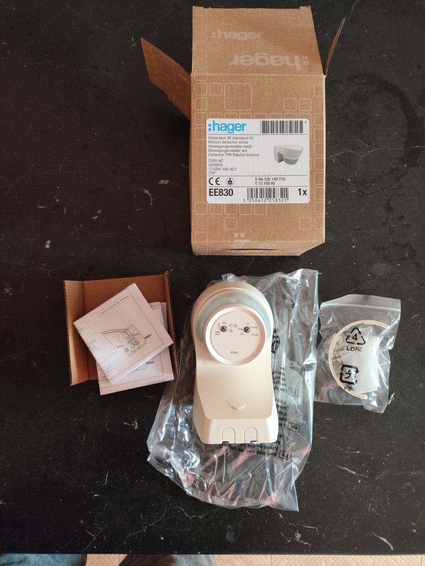 Detector de movimento Hager EE830