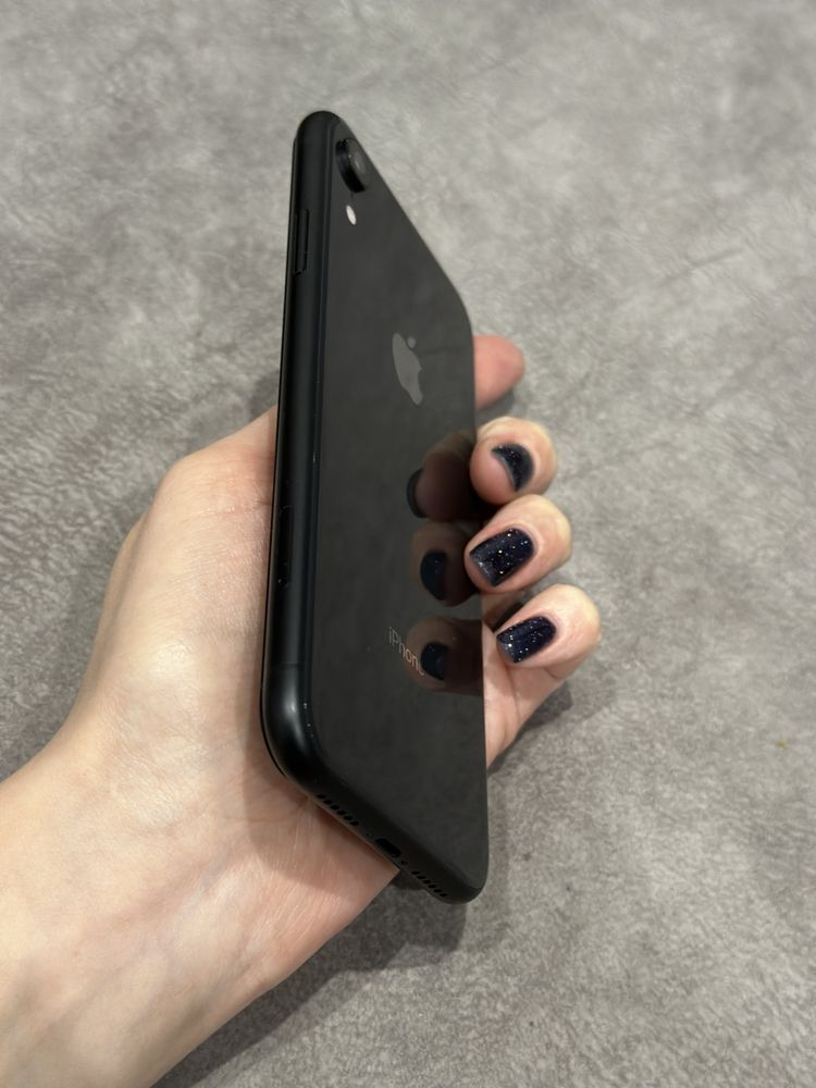 iPhone XR 64gb Gray Neverlock (8)