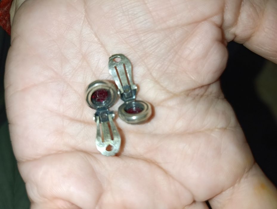 Срібні вінтажні вироби кліпси каблучки сережки