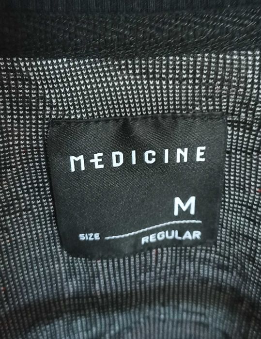 Oryginalna bluza Medicine