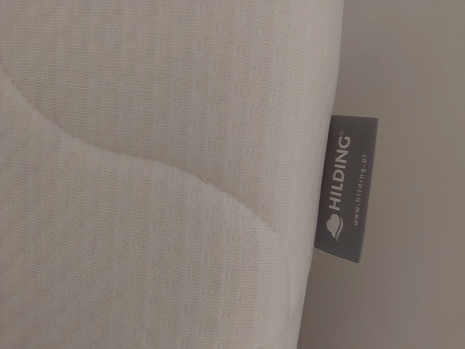 Łóżko dziecięce 140x70 + materac Hilding Dobranocka
