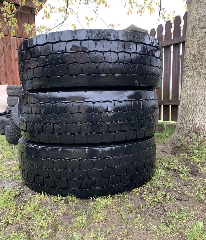 Шини falken 245/70 r19,5