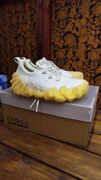 Знижки до 30%. Оригінальні Crocs. Розпродаж Складу. Salehe, Echo.