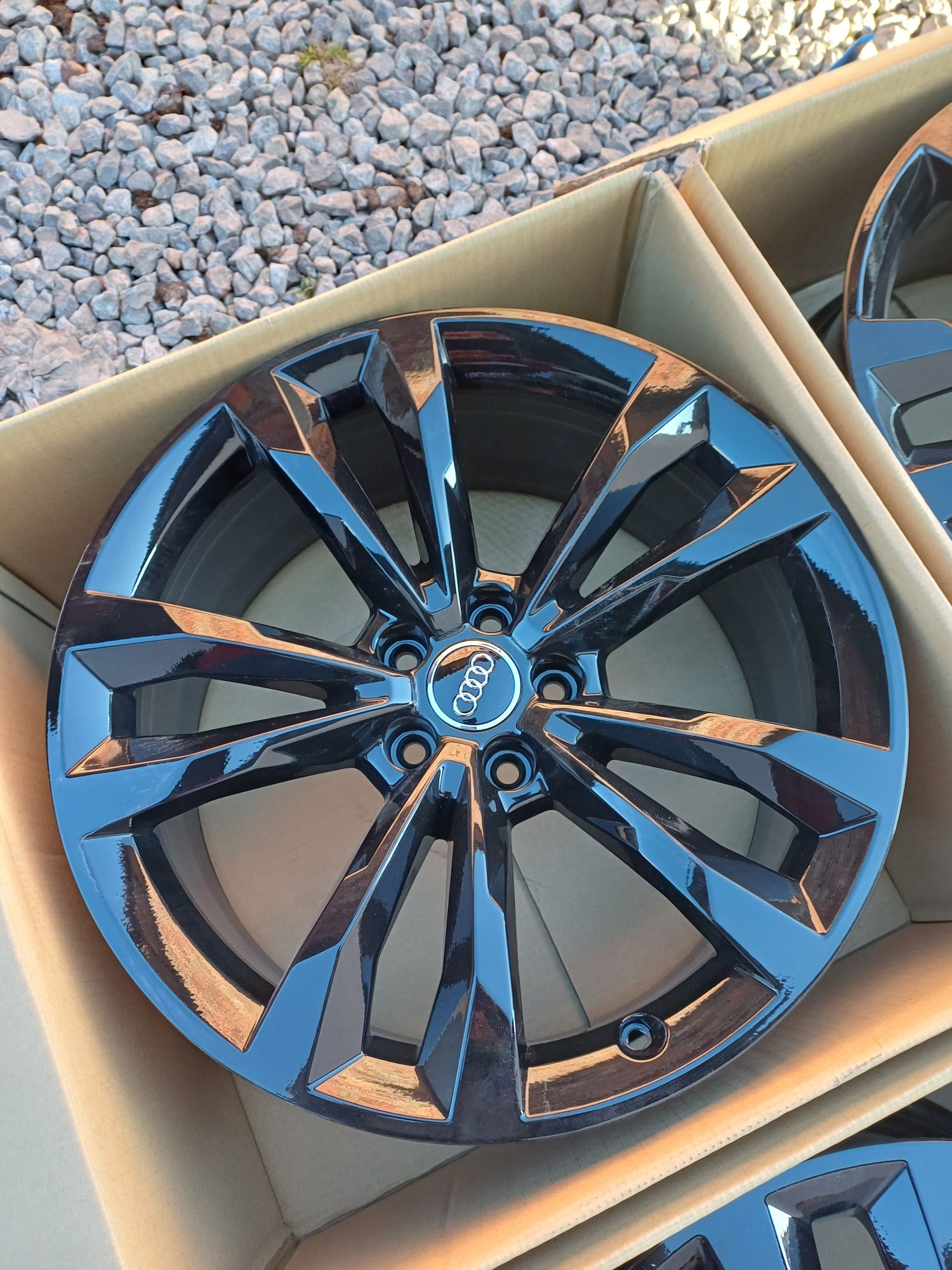 Felgi Audi A5 S5 19 cali