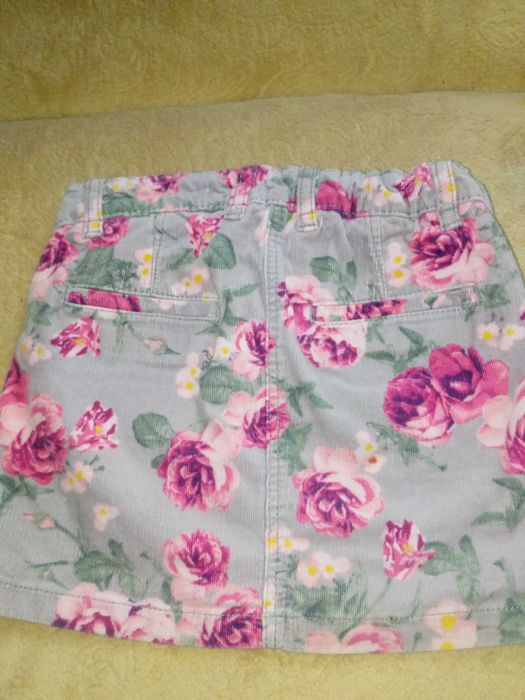 Спідниця велюрова для дівчинки