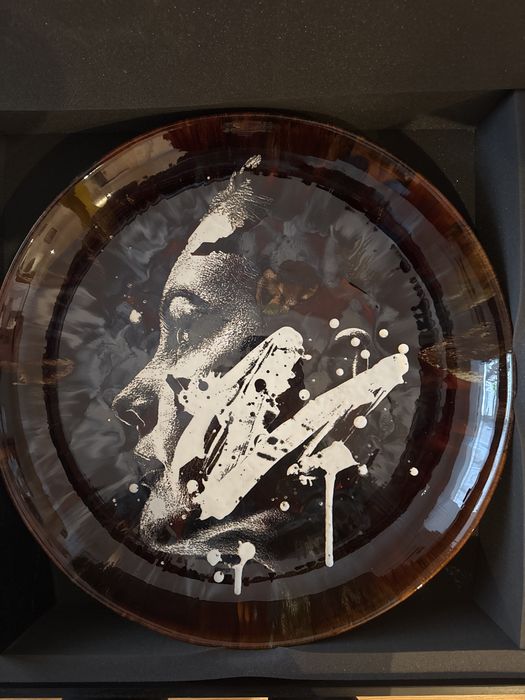 “Quimera by Vhils” Prato Vhils borballo Pinheiro