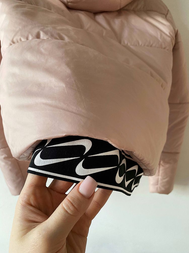 Женская куртка Nike TF classic