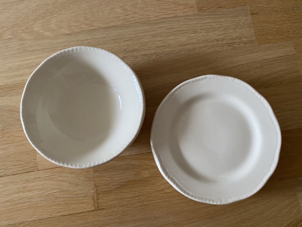 śliczny zestaw deserowy w stylu angielskim
