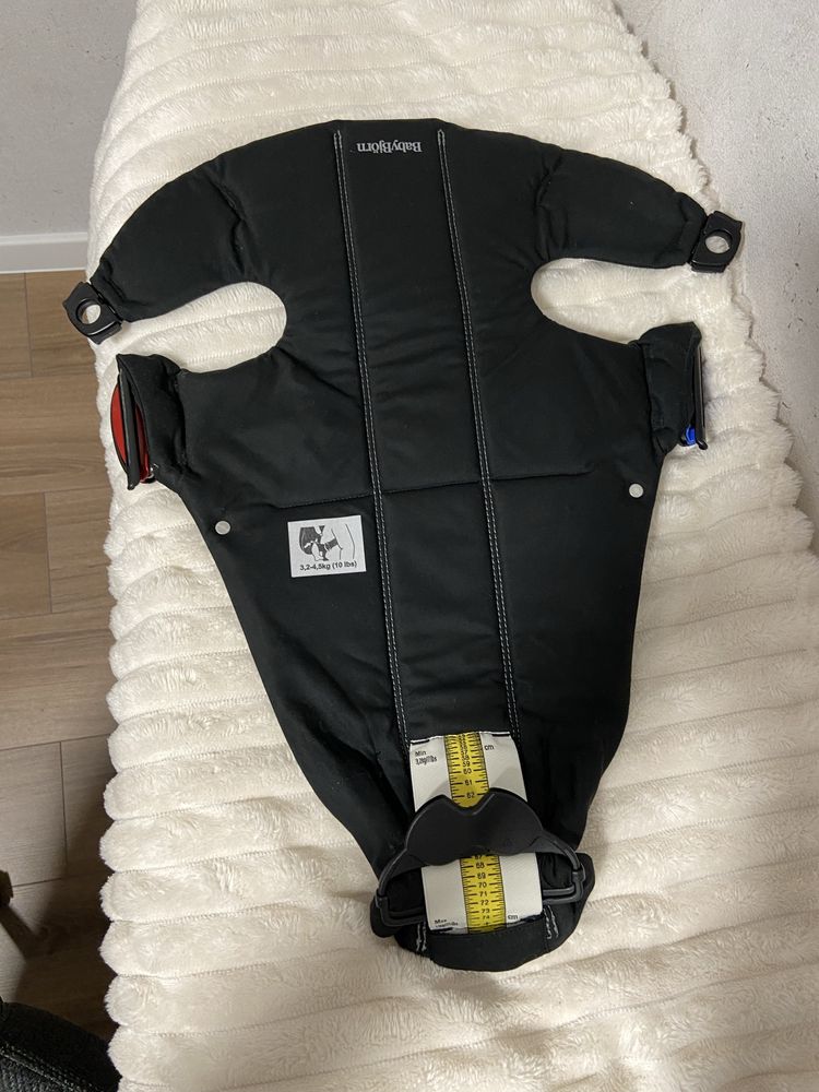 Слінг-переноска BabyBjörn Mini — ідеальний для новонароджених