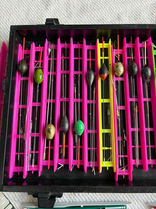 Zestaw spławików Mega Pack 27 sztuk, waga 3 g  + gratisy