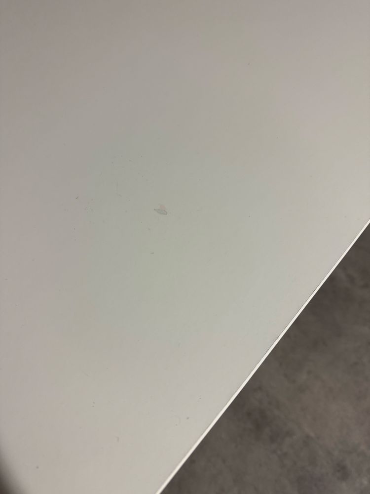 Cómoda branca ikea hemnes