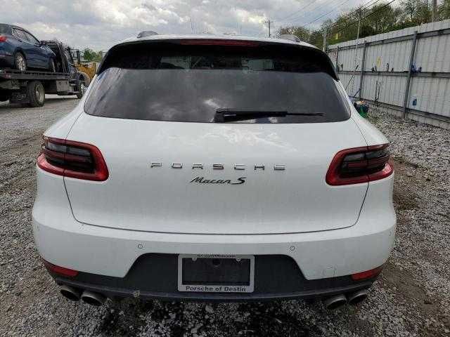 2018 року Porsche Macan