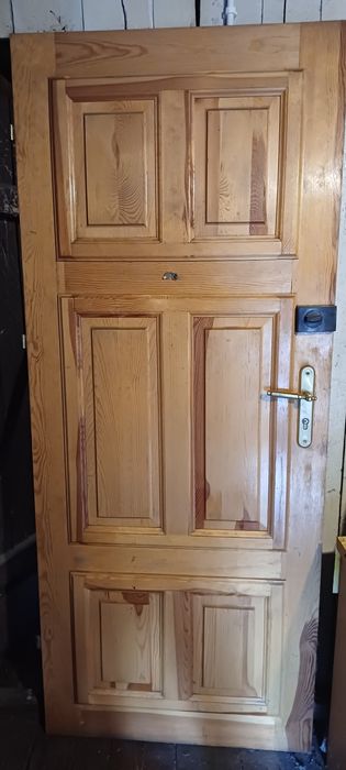 Porządne drzwi drewniane- Kamienna Góra