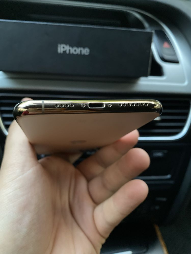 Продам IPhone 11 Pro MaX Neverlock 64Gb