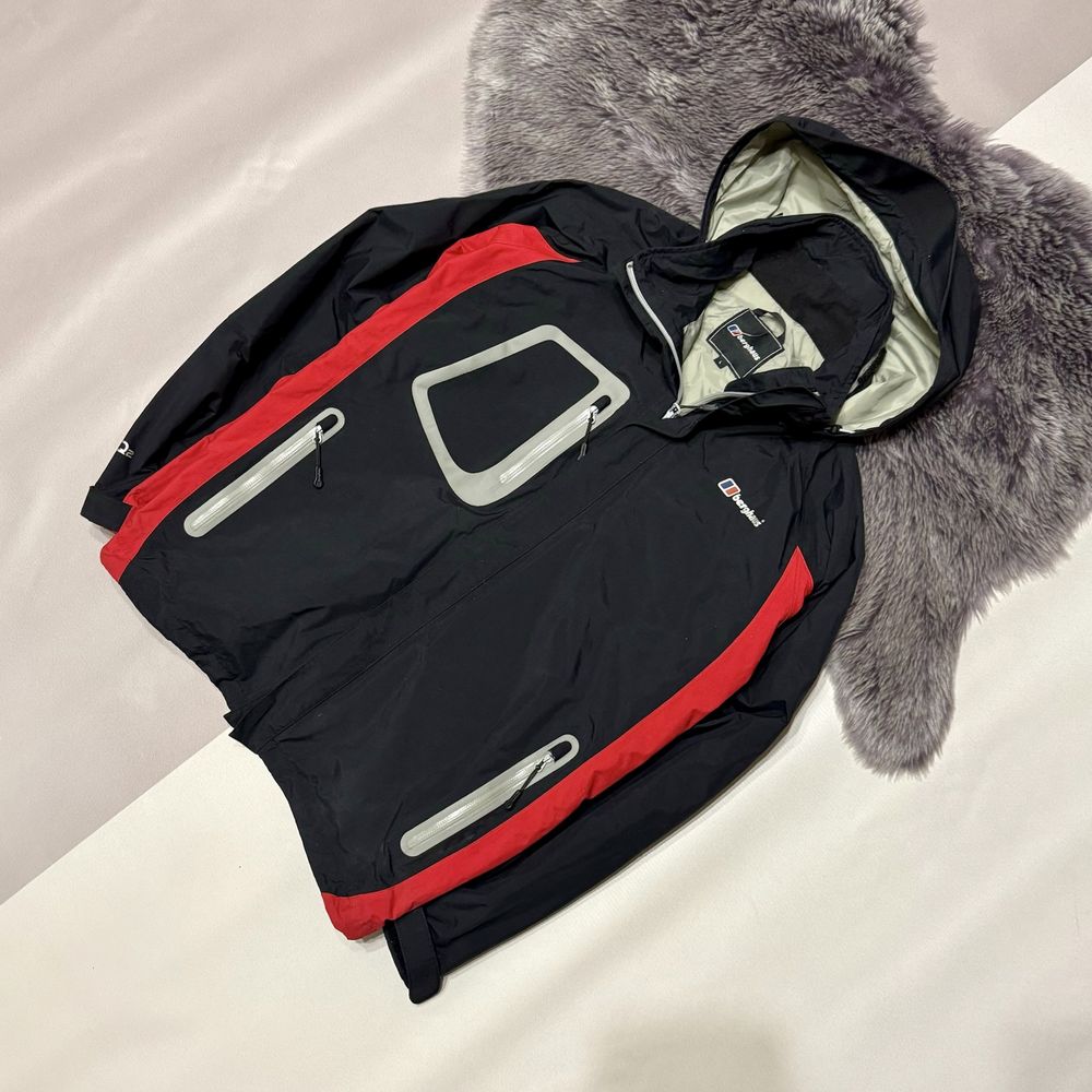 Куртка Berghaus Л розмір 2498