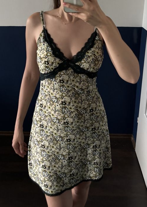 Sukienka bieliźniana lekka, zmysłowa i zwiewna