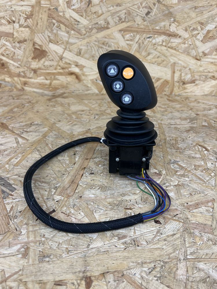 New Holland T5 T6 T7  joystick kontroler sidewinder autocommand