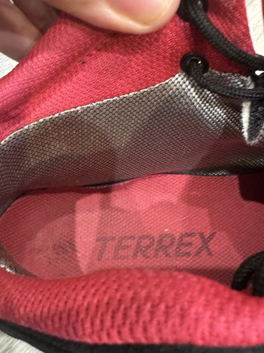 Кросівки  adidas terrex