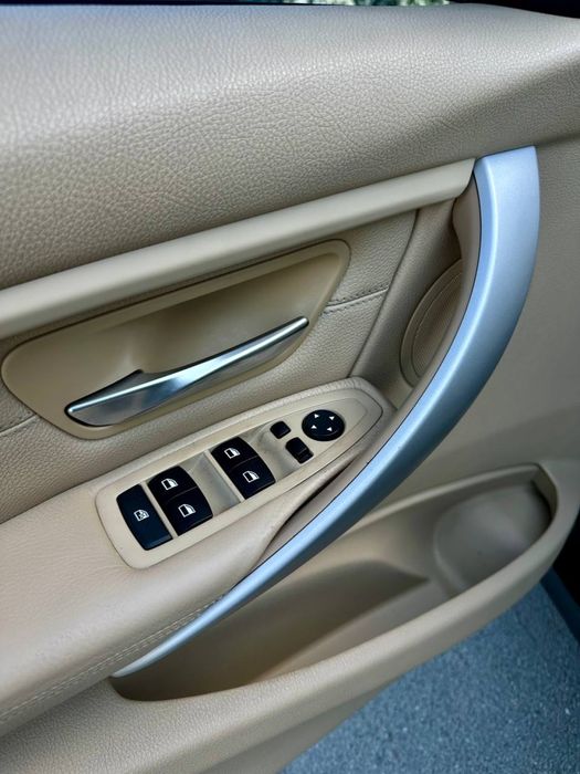 BMW 328i xDrive, 2013 рік, 2.0 бензин, автомат, повний привід