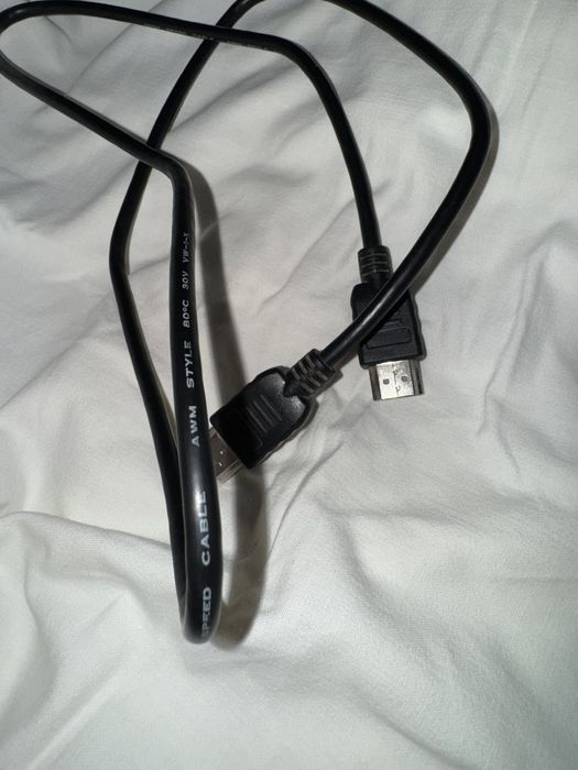 Продам кабель МДМІ