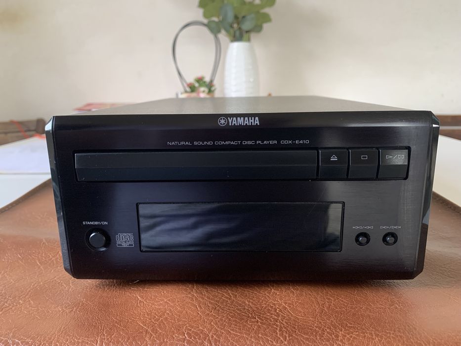 Yamaha cdx-e410  black Piano craft natural sound