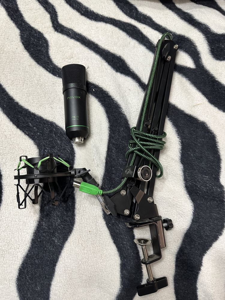 mikforon Novox nc1 + ramie