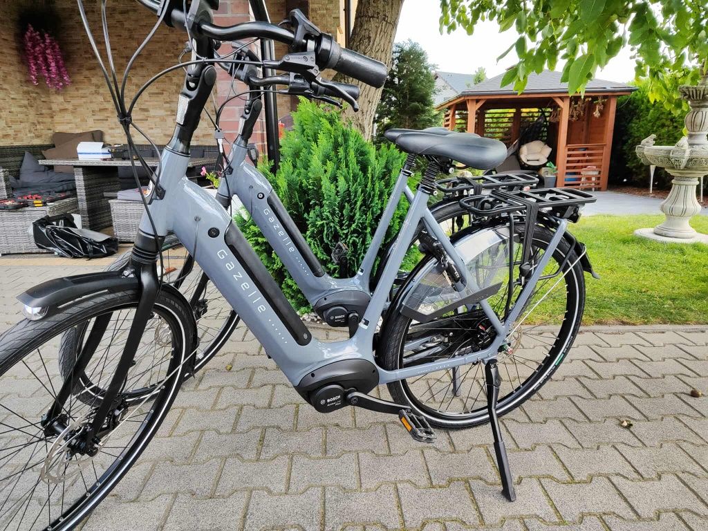 Rower elektryczny Gazelle Grenoble C8 Bosch stan idealny parka