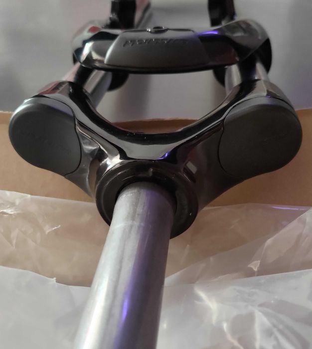 Forqueta Garfo suspensão bicicleta SR Suntour SF13 CR8 V P 700C 28"