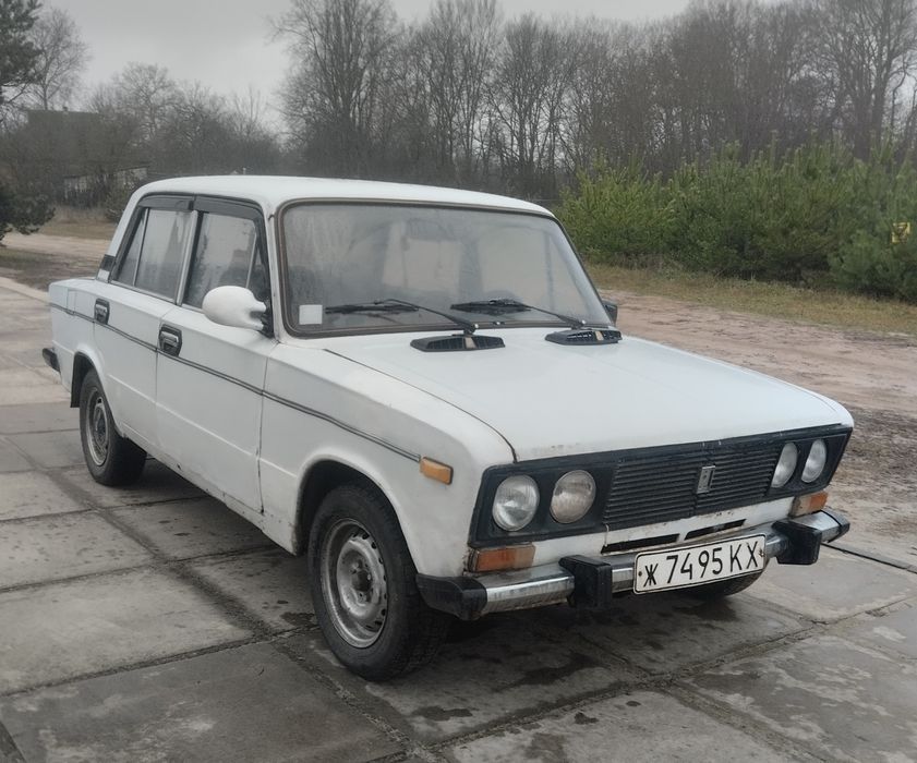 Ваз 2106 газ.бенз  на повному ходу