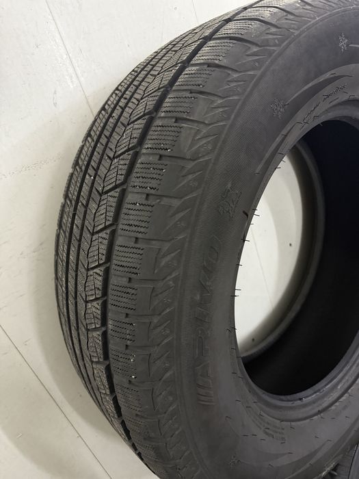 Комплект літо+зима(нова) в комплекті з титанами