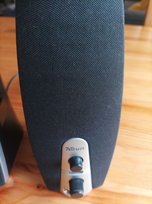 Para de colunas de som Trust