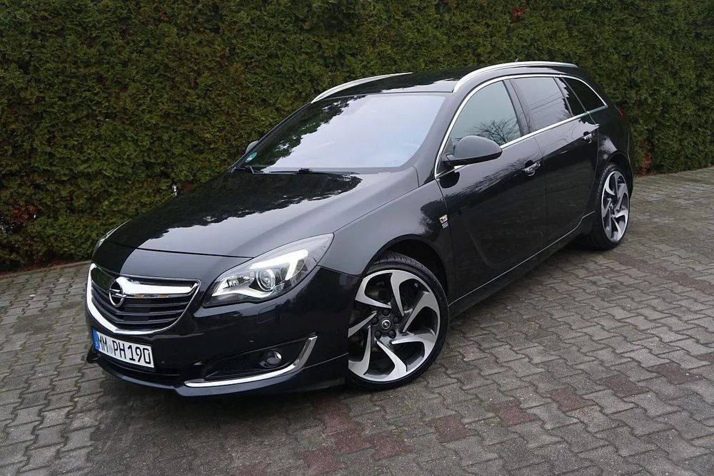 Opel Insignia BI-TURBO ROTORY 20" OPC 4x4 Xenon Skóry Kamera Navi Fabryczny lakier