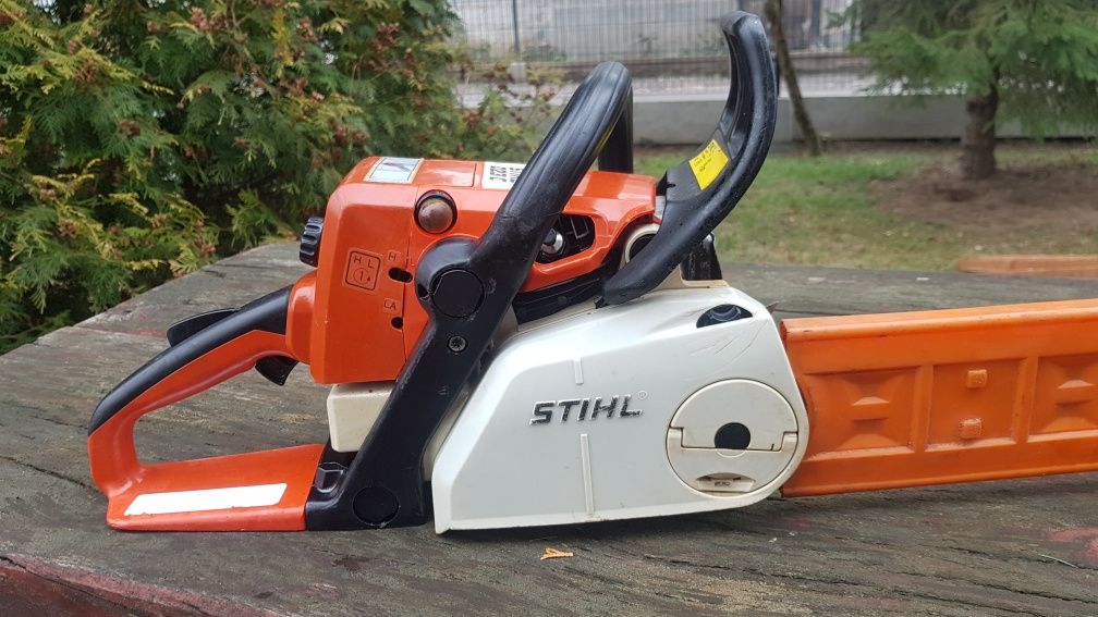 Pilarka STIHL 023 C (2.7 km) Super Stan