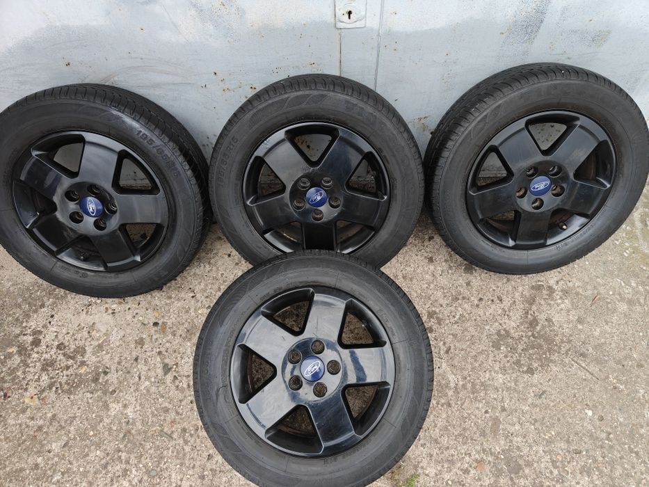 Koła FORD 5x108  15cali Czarne Cena za komplet