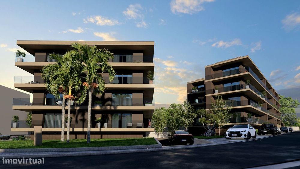 T2 com 2 Frentes e 2 Varandas, no Centro de Vila Verde