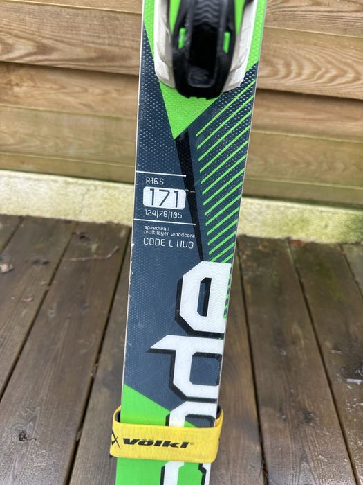 Narty Volkl Code UVO 171
