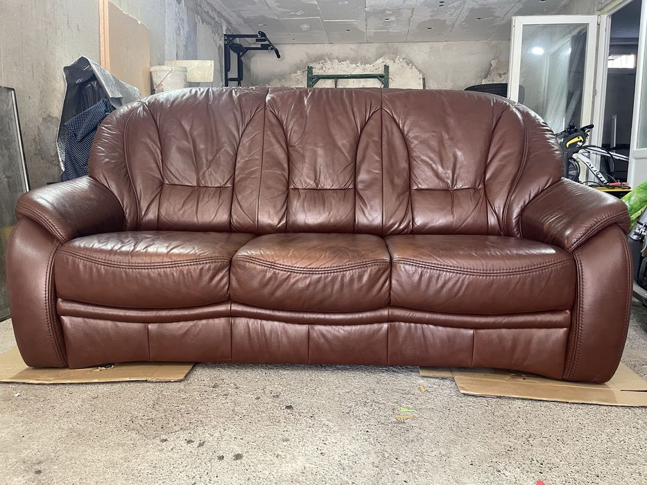 Шкіряний диван з кріслом-реклайнером