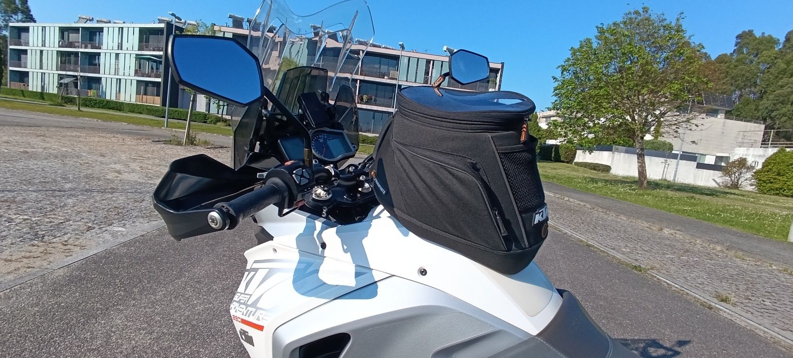 KTM 1290 T -Super Adventure