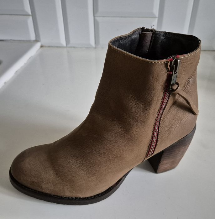 800 zł w salonie LAZAMANI roz 40 skóra naturalna botki damskie premium