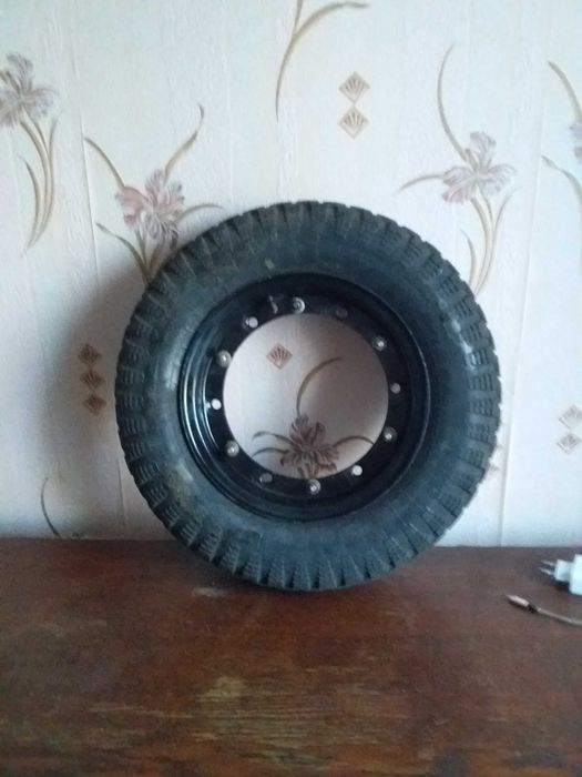 Колесо к мотороллеру муравей,тулица в сборе.