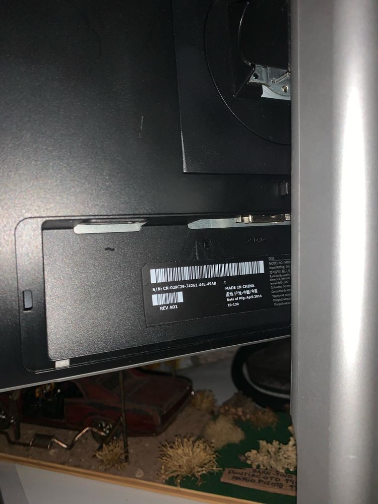 Monitor Dell 24”