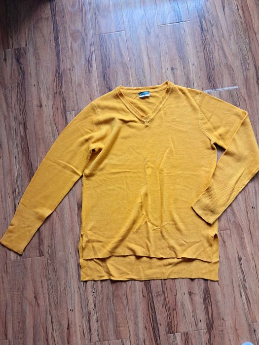 żółty cienki sweterek beloved rozmiar M stan bdb