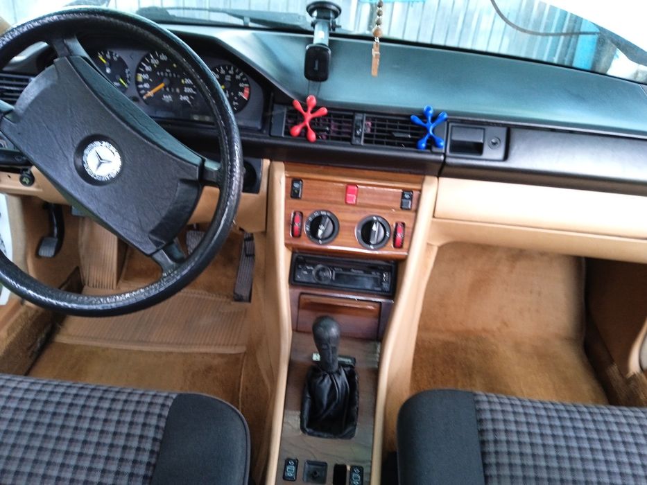 Мерседес 124 2.6 газ. Обмін