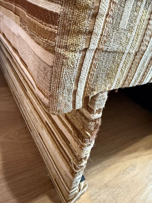 Розкладний диван-ліжко б/у, зручний для сну”