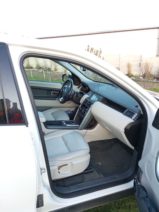 Land rover discovery sport 2.0 d 180km automat 2018 rok 4x4